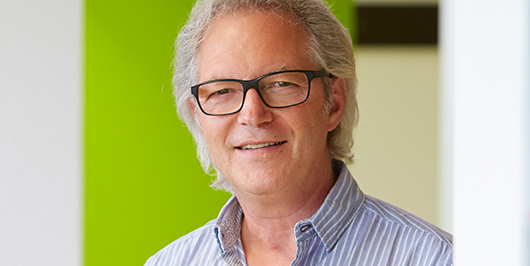 Peter Hofmann Peter Hofmann, Geschäftsleiter Stiftung WQ Solothurn